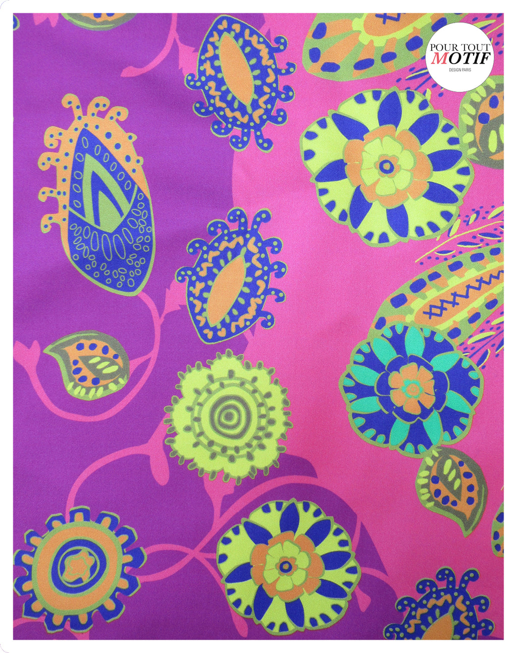 détail du foulard soie rose indien 90cm