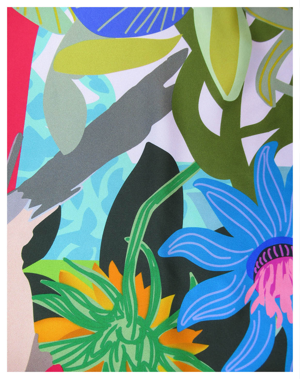 foulard soie coloré 110cm détail du motif fleuri