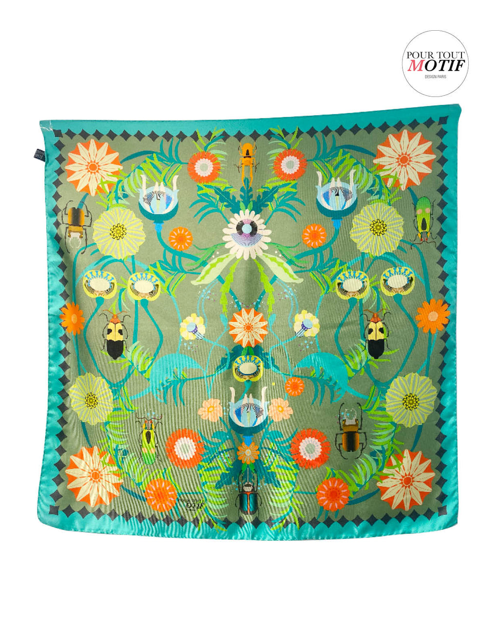 Foulard en soie de 70cm vert motifs scarabées et fleurs